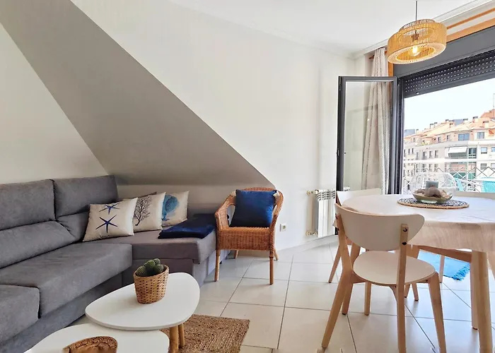 Apartment Desconectaengalicia Atico Rocafort Ii, 400m Playa Silgar *